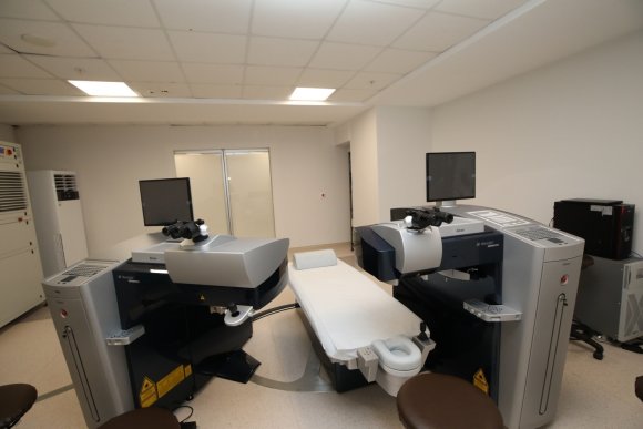 AKDENİZ ÜNİVERSİTESİ HASTANESİ’NDE GÖZ HASTALIKLARINA LAZER İLE TEDAVİ