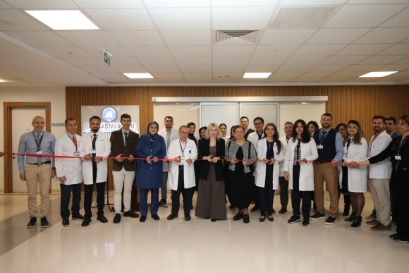 AKDENİZ ÜNİVERSİTESİ HASTANESİ’NDE GÖZ HASTALIKLARINA LAZER İLE TEDAVİ