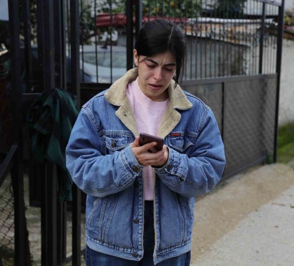 İBANINI KULLANDIRIP HAPİS CEZASI ALAN ÖZLEM, GÖZYAŞLARIYLA TESLİM OLDU