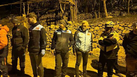 KAYIP ALZAYMIR HASTASI YAŞLI ADAM ARANIYOR