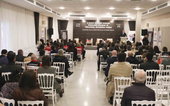 MERSİN’DE DEPREMLERİNİN PSİKOLOJİK ETKİLERİ ELE ALINDI