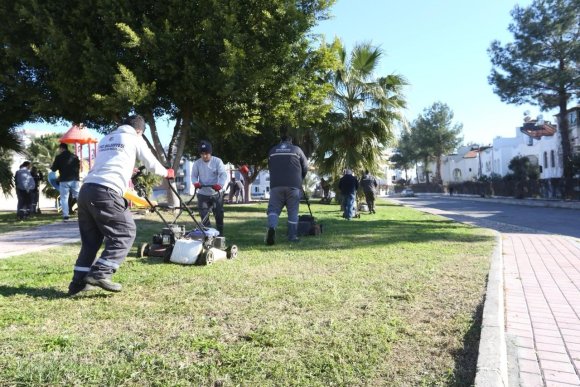KEPEZ’İN VARSAK AYANOĞLU MAHALLESİ’NDE YAŞAM ALANLARI YENİLENDİ