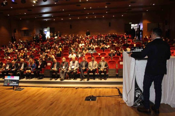 ADANA MÜZE KOMPLEKSİ, AKDENİZ DİYABET AKADEMİSİ’NE EV SAHİPLİĞİ YAPTI