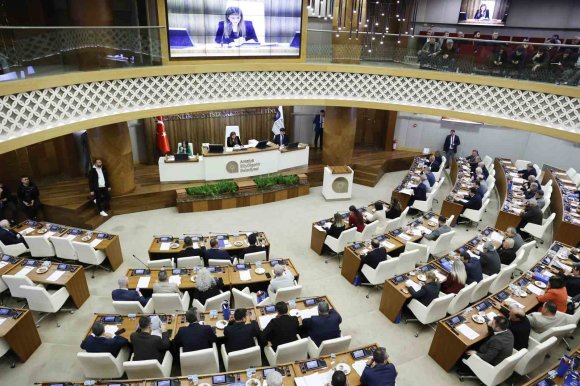 BAŞKAN VEKİLİ ÖZDEMİR: "ALTINTAŞ’A ÇOK ÖNEMLİ YATIRIMLAR YAPILDI"