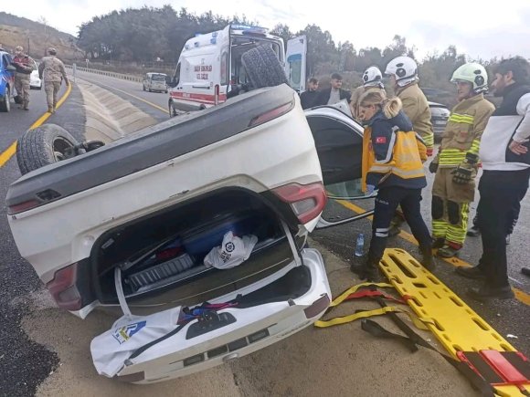 YAYLADAĞI’NDA TAKLA ATAN OTOMOBİLİN SÜRÜCÜSÜ YARALANDI