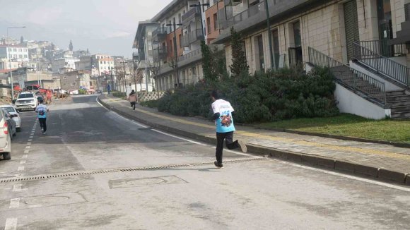 KAHRAMANMARAŞ’TA 14 ŞEHİRDEN 715 SPORCU, KURTULUŞ HAFTASI İÇİN YARIŞTI