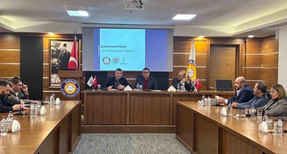 SÜS BİTKİLERİ MERSİN TARIMINDA ALTERNATİF ÜRÜN OLUYOR