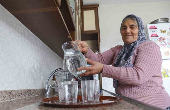 GÜLNAR’IN 50 YILLIK SU SORUNU ÇÖZÜLDÜ