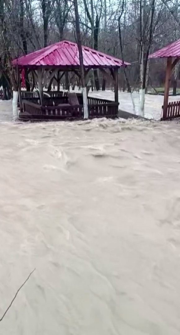 KAHRAMANMARAŞ’TA SAĞANAK ETKİLİ OLUYOR