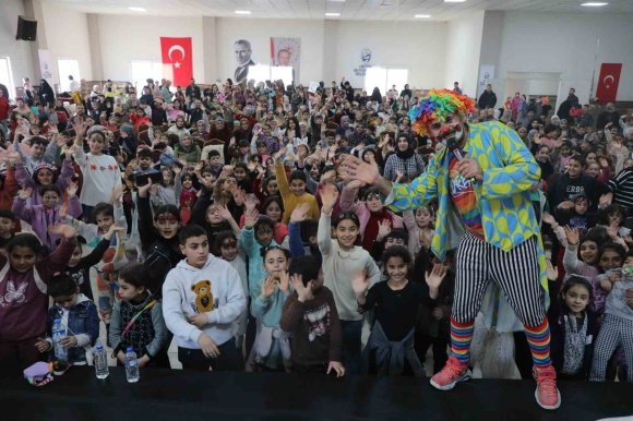 YAYLADAĞI’NDA ÇOCUK ŞENLİĞİ YÜZLERİ GÜLDÜRDÜ