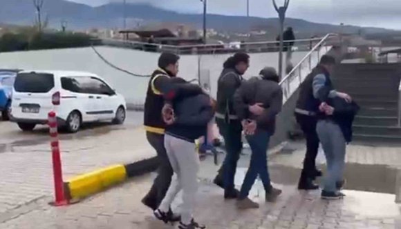 İSKENDERUN’DA HAPİS CEZASI İLE ARANAN 3 ŞAHIS YAKALANDI