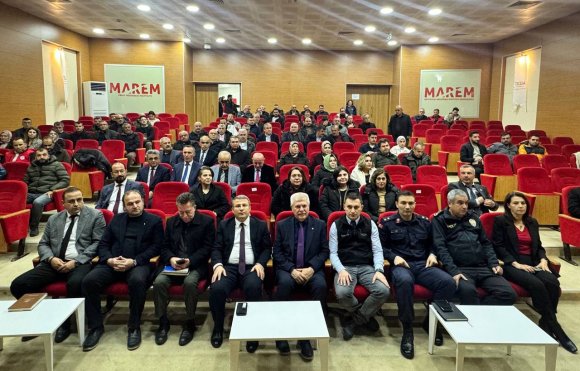 EĞİRDİR’DE PESTİSİT SEBEBİYLE 233 TON ELMA İMHA EDİLDİ