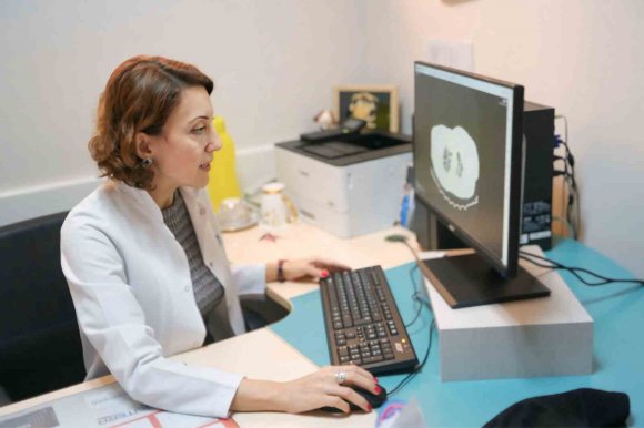 KUŞ BESLEYENLERE KRİTİK UYARI: AKCİĞERDE GERİ DÖNÜŞÜMSÜZ HASAR RİSKİ