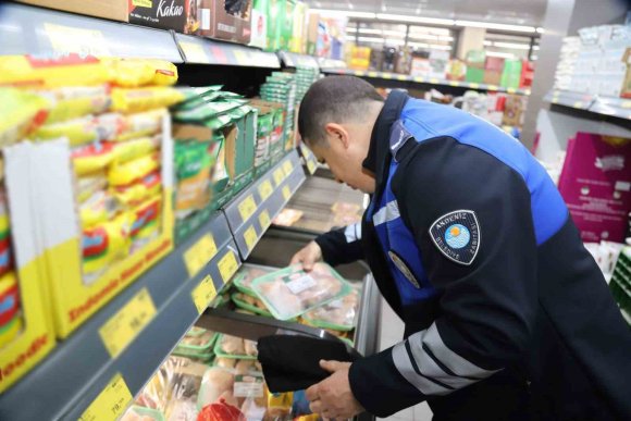 AKDENİZ’DE RAMAZAN AYI ÖNCESİ MARKET VE FIRINLARA SIKI DENETİM