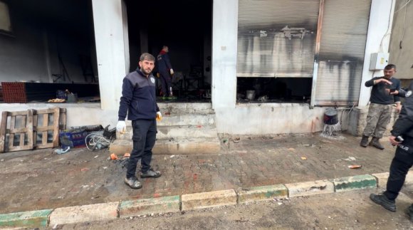 OSMANİYE’DE DEVRİLEN ISITICI YANGINA NEDEN OLDU