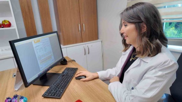 UZMANINDAN RAMAZAN AYINDA SAĞLIKLI VE DENGELİ BESLENME ÖNERİSİ