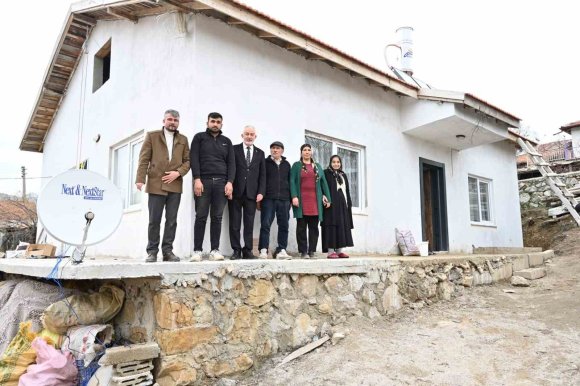 YANGINDA EVİ YANAN AİLEYE BAŞKAN’DAN YENİ YUVA