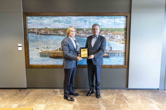 BAŞKAN SEÇER: "MERSİN’İN TANITIMI ORTAK EMEKLE GÜÇLENİYOR"