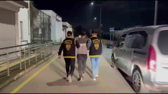 ADANA’DA KUYUMCUYU SOYAN ŞÜPHELİ YAKALANDI