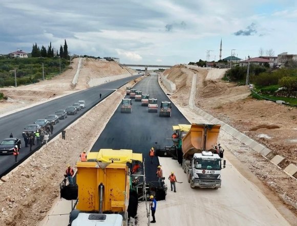 ÇEŞMELİ- KIZKALESİ OTOYOLUNDA ÇALIŞMALAR YERİNDE İNCELENDİ