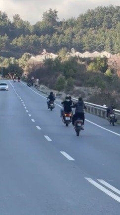 ÇOCUKLARIN MOTOSİKLETLİ AKROBASİSİNE 37 BİN LİRA CEZA