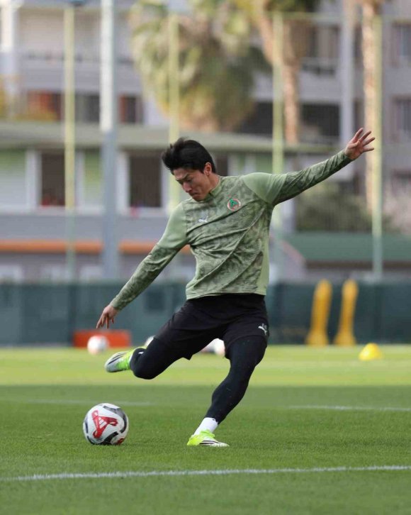 ALANYASPOR, GALATASARAY MAÇI HAZIRLIKLARINA BAŞLADI