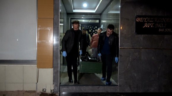 ANTALYA’DA 20 YERİNDEN BIÇAKLAYARAK ÖLDÜRDÜĞÜ GENCİN TELEFONUNU FOSEPTİK ÇUKURUNA ATMIŞ