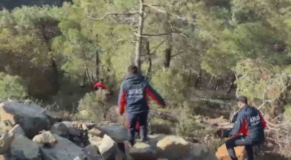 HATAY’DA PSİKOLOJİK RAHATSIZLIĞI OLAN KAYIP GENÇ 6. GÜNDE ARANIYOR