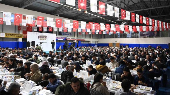 BÜYÜKŞEHİR’İN GÖNÜL SOFRASI TÜRKOĞLU’NDA KURULDU