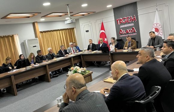 MERSİN TARIMI FAYDALI BÖCEKLE BİYOLOJİK MÜCADELEYE ODAKLANDI