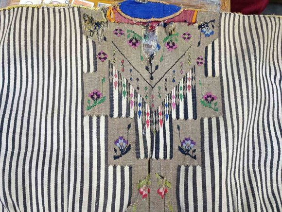 ASIRLIK MARAŞ ABALARI TARİHİ TAŞ HAN ÇARŞISI’NDA YAŞATILIYOR