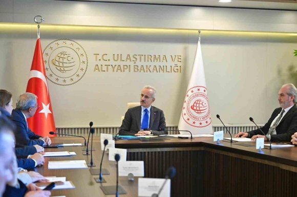 AOSB YÖNETİMİ, ULAŞIM SORUNUNU ANKARA’YA TAŞIDI