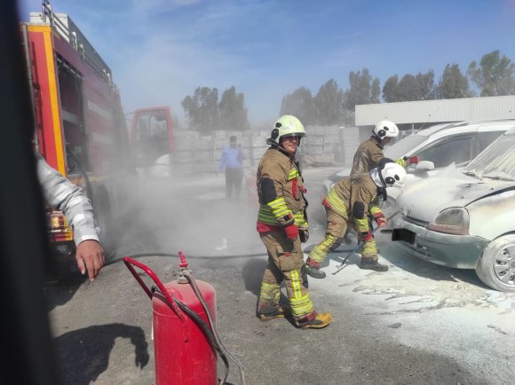 ARSUZ’DA ARAÇ YANGINI