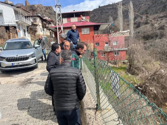 SAİMBEYLİ’DE DERE ISLAHI ÇALIŞMALARI İÇİN SAHA İNCELEMELERİ GERÇEKLEŞTİRİLDİ