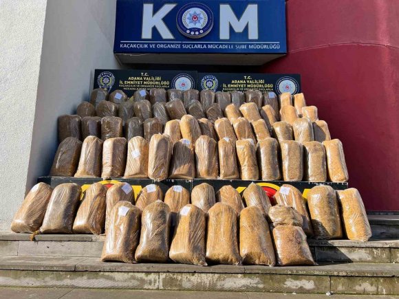 ADANA’DA 1 TON KAÇAK TÜTÜN ELE GEÇİRİLDİ