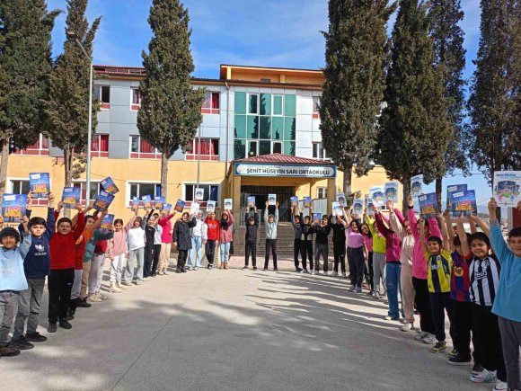 MAARİFİN KALBİNDE RAMAZAN: ONİKİŞUBAT BELEDİYESİ GELENEKLERİ YAŞATIYOR