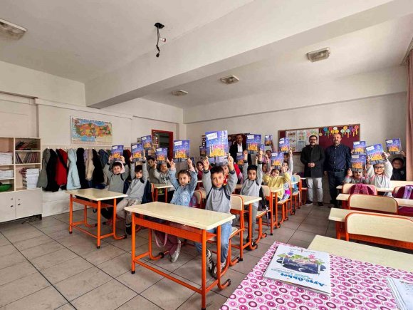 MAARİFİN KALBİNDE RAMAZAN: ONİKİŞUBAT BELEDİYESİ GELENEKLERİ YAŞATIYOR