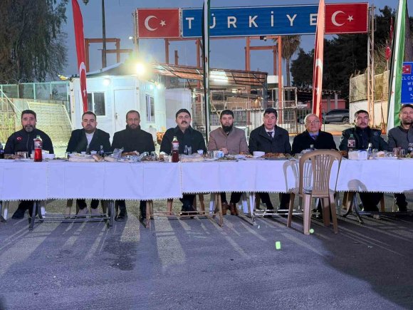 YAYLADAĞI GÜMRÜK KAPISI’NDA DOSTLUK İFTARI