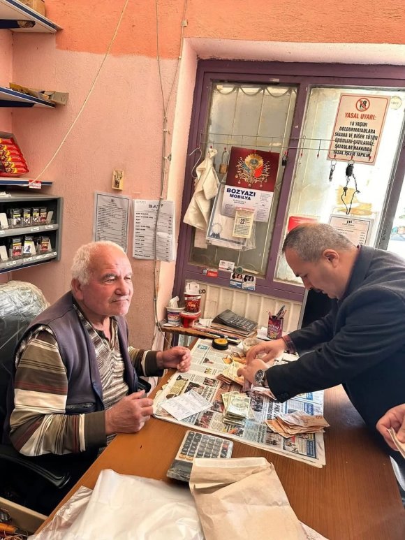 BOZYAZI’DA ÖĞRENCİLER DEFTERİ GELENEĞİNİ SÜRDÜRDÜ