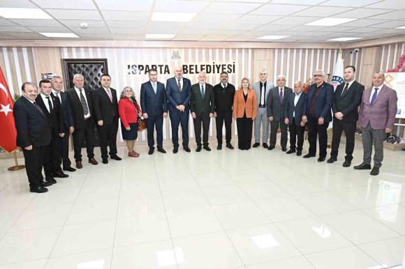 MUHTARLAR KONFEDERASYONU HEYETİ ISPARTA’DA BİR ARAYA GELDİ