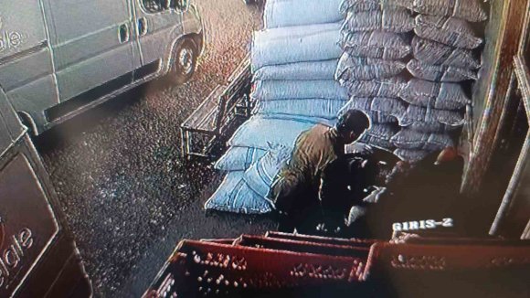 ÖLÜM, FIRIN ÇALIŞANINI ÇAY MOLASINDA YAKALADI