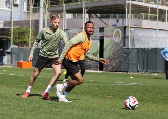 CORENDON ALANYASPOR, GÖZTEPE MAÇI HAZIRLIKLARINI TAMAMLADI