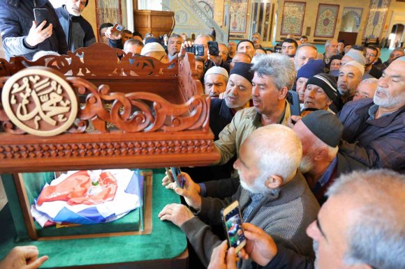 KAHRAMANMARAŞ’TA ABDÜLHAMİD HAN CAMİİ’NDE SAKAL-I ŞERİF ZİYARETE AÇILDI