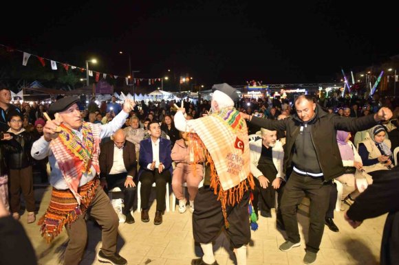 KEPEZ’İN RAMAZAN ETKİNLİKLERİNDE YÖRÜK ATEŞİ YANDI