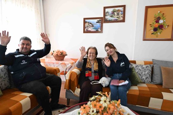 MERSİN’DE YAŞLILARA EVDE BAKIM VE SOSYAL DESTEK HİZMETİ