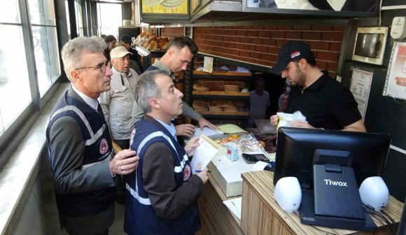 MERSİN’DE BAYRAM ÖNCESİ FAHİŞ FİYATIN ÖNÜNE GEÇMEK İÇİN DENETİM