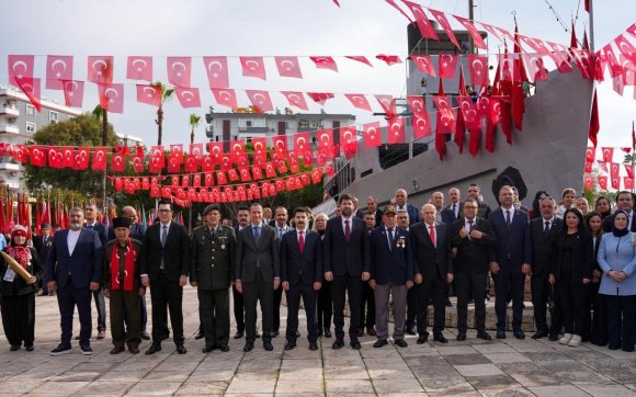NUSRET MAYIN GEMİSİNDE ÇANAKKALE RUHU YAŞATILDI