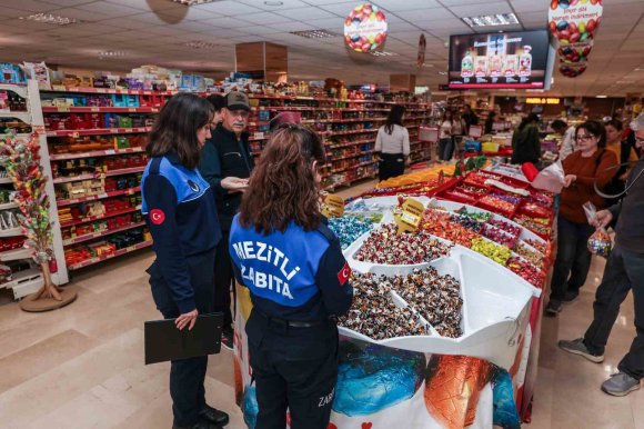 MEZİTLİ’DE BAYRAM ÖNCESİ GIDA DENETİMLERİ SIKLAŞTIRILDI