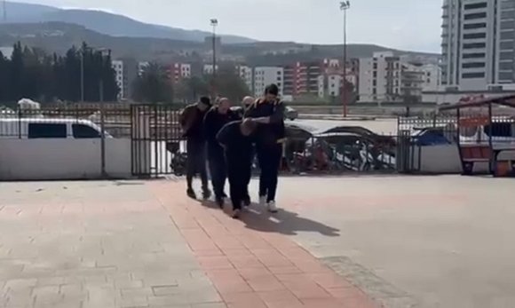 HATAY’DA HAPİS CEZASI İLE ARANAN 3 KİŞİ YAKALANDI