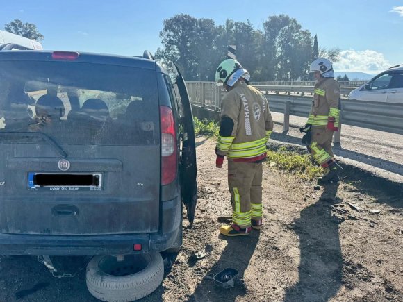 KIRIKHAN’DA TRAFİK KAZASI: 1 YARALI